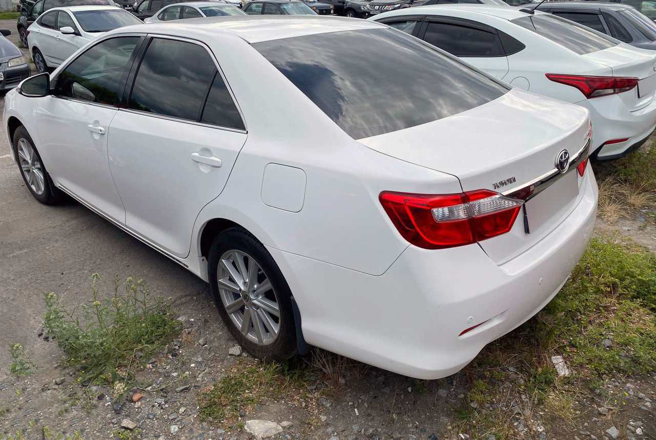 Прокат Toyota Camry в Ярославле без водителя - 3500 в день